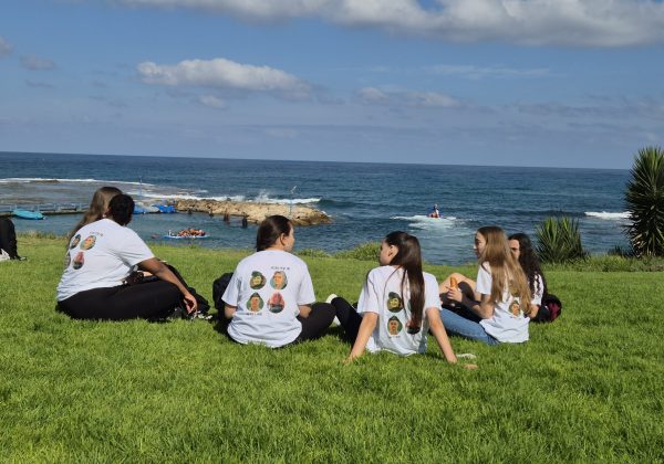 סיור בעקבות חלוצות ולוחמות