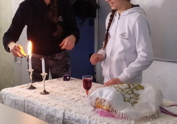 “זכור את יום השבת לקדשו…” (שמות כ’)