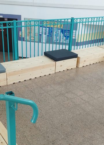 בניית ספסלי ישיבה – שכבה י’
