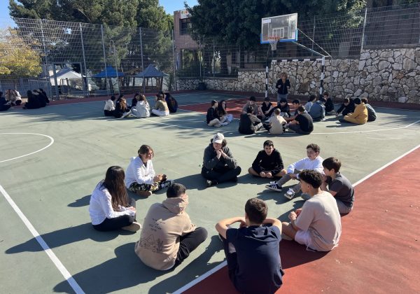תלמידי ז’4 וט’4 נפגשים