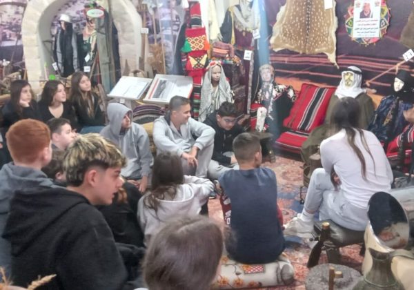 ביקור במוזיאון ‘מן זמאן כאן’ ובכפרו של המורה תייסיר נעים