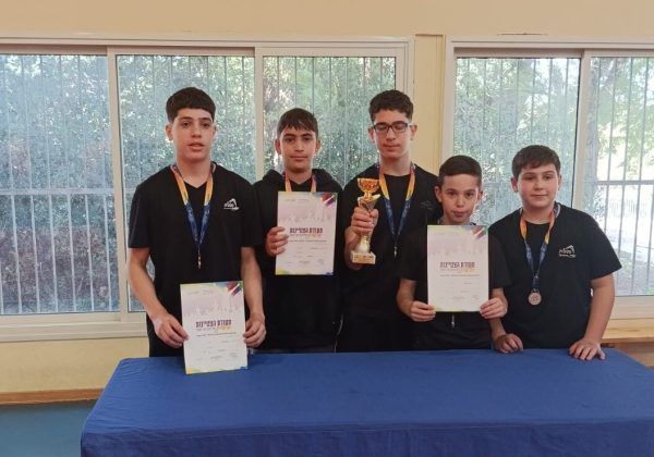נבחרת טניס שולחן ז’-ח’ העפילה לגמר הארצי
