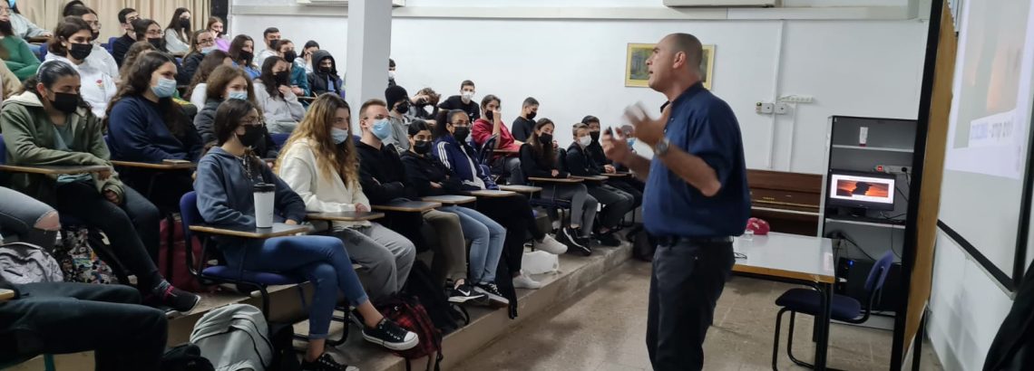 העולם החשאי של המודיעין