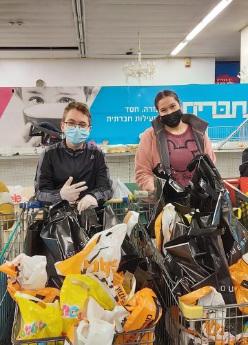 שום סגר לא יעצור את תלמידי י’3 מלהתנדב!