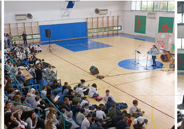 מופע כשרונות בחטיבת הנעורים