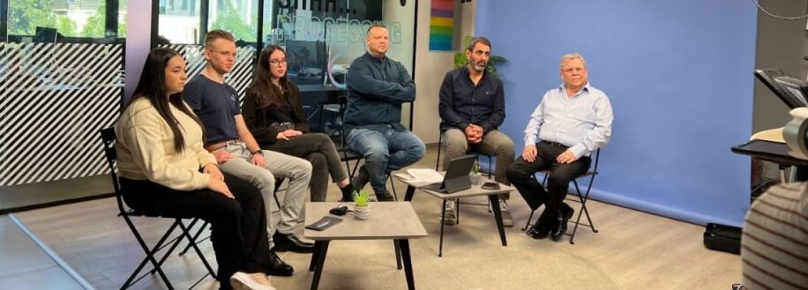 עוצרים הכל, מדברים על אלימות – פאנל